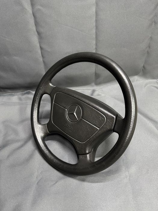 Mercedes Benz w124 w201 кермо руль w140 w202 w208 190 w210