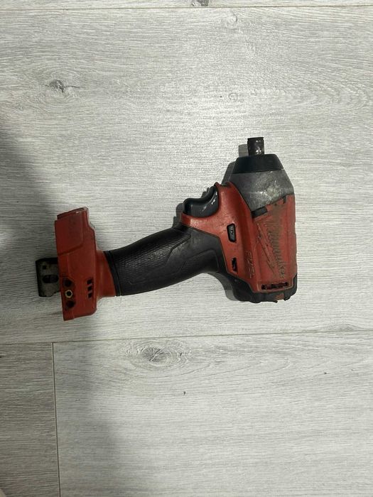 Milwaukee M18 FID – wiertarko-wkrętarka udarowa na części