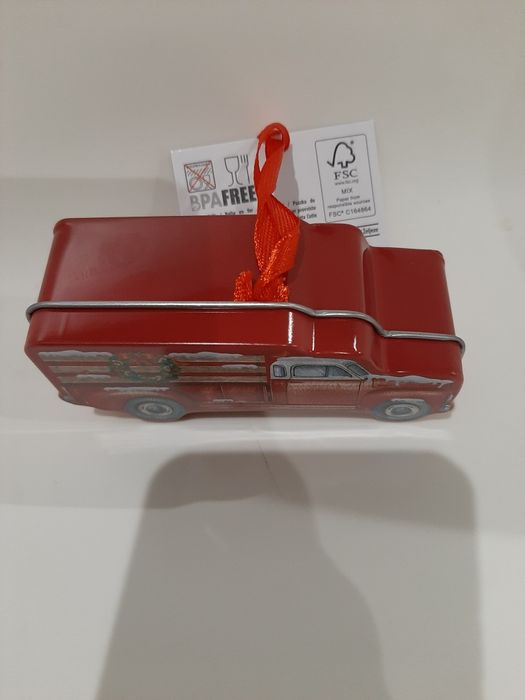 Caixa de metal Camião