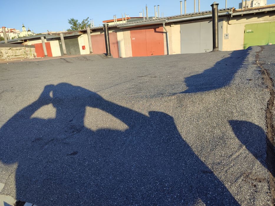 Продам гараж.Гаражний кооператив "Кенотрон"