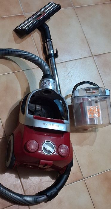 Aspirador AEG em bom estado
