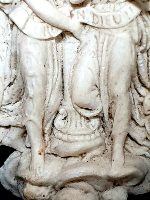 Maravilhosa antiga imagem de Anjos Custódio em espuma do mar