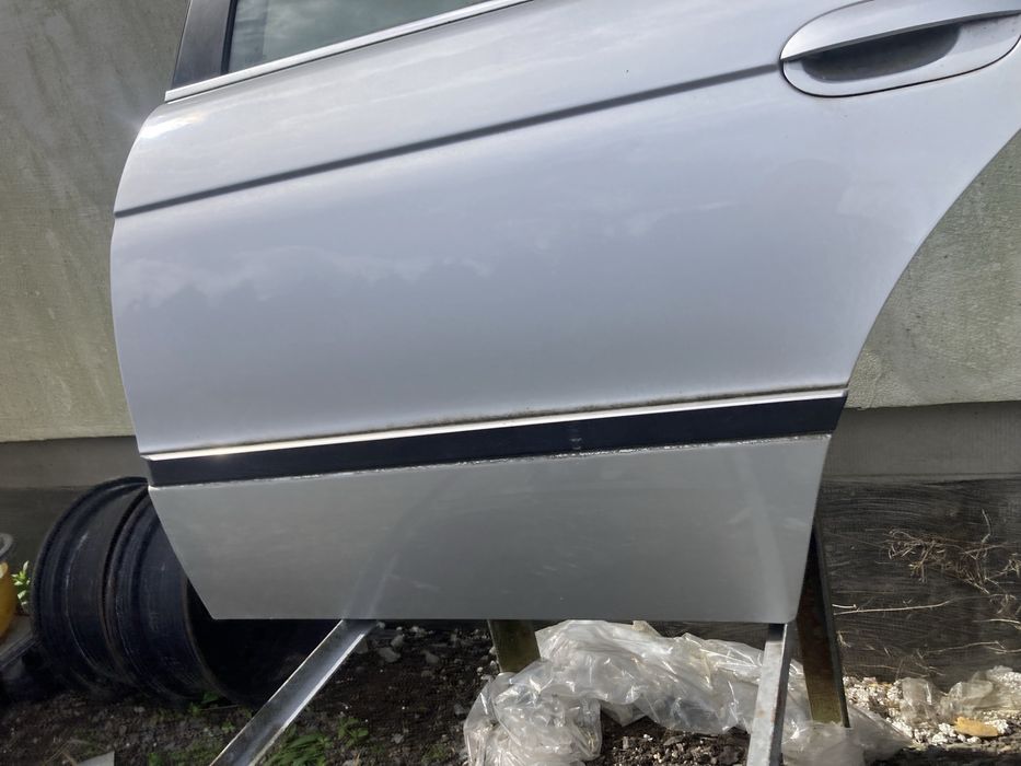 Drzwi BMW e39 Kolor 354/7 BDB 1 Lakier Bez Korozji Lewy Tył Kompletne Poznań
