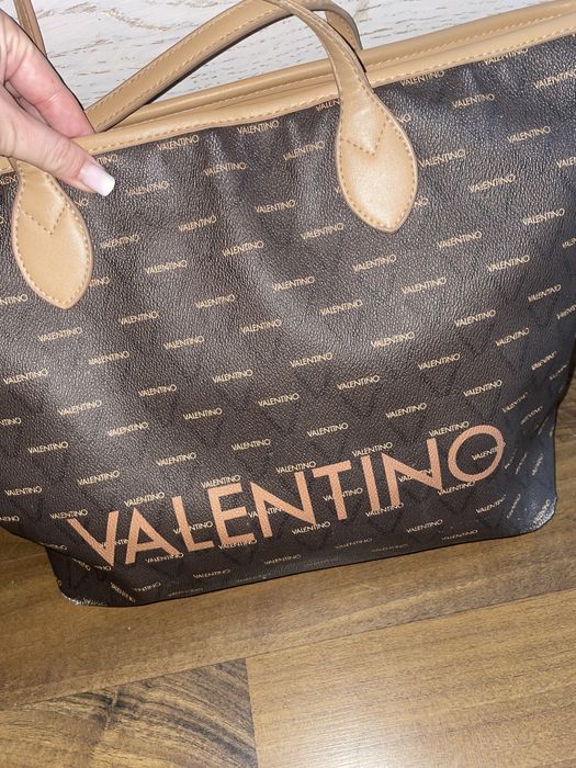 Torebka torba Valentino shopperka na ramię monogram z wadą duża