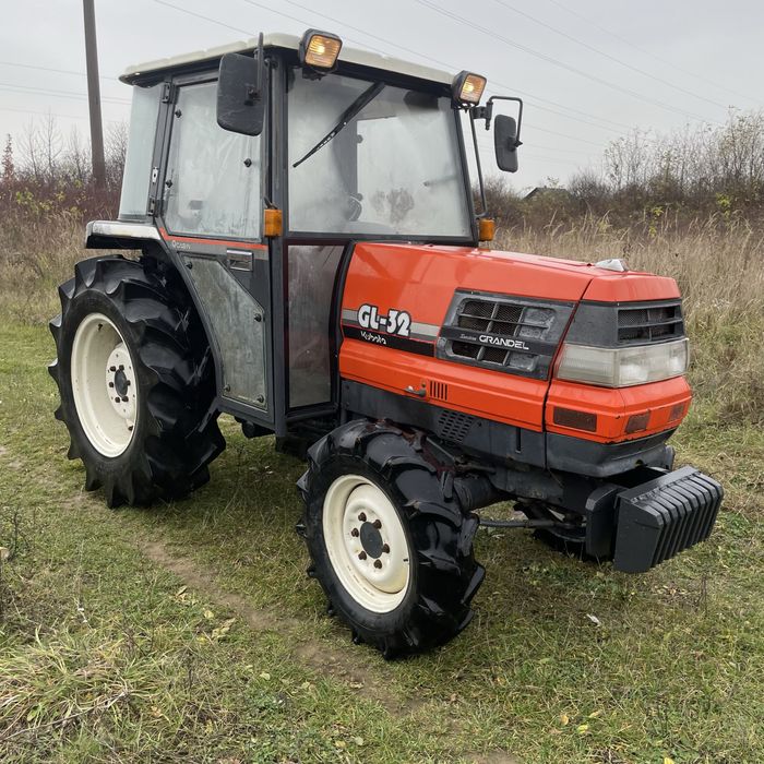 Kubota Gl32 qcabin