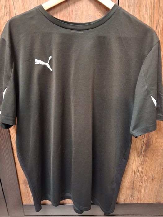 Продам футболку Puma