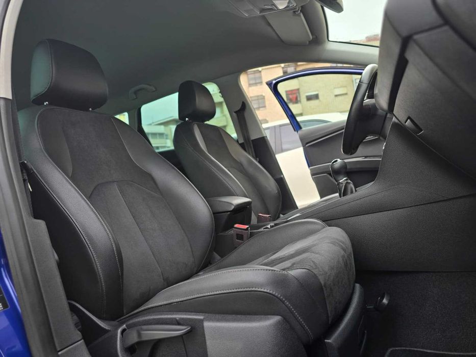SEAT LEON ST FR 1.6TDI 116CV LOOK CUPRA FACELIFT (NACIONAL)