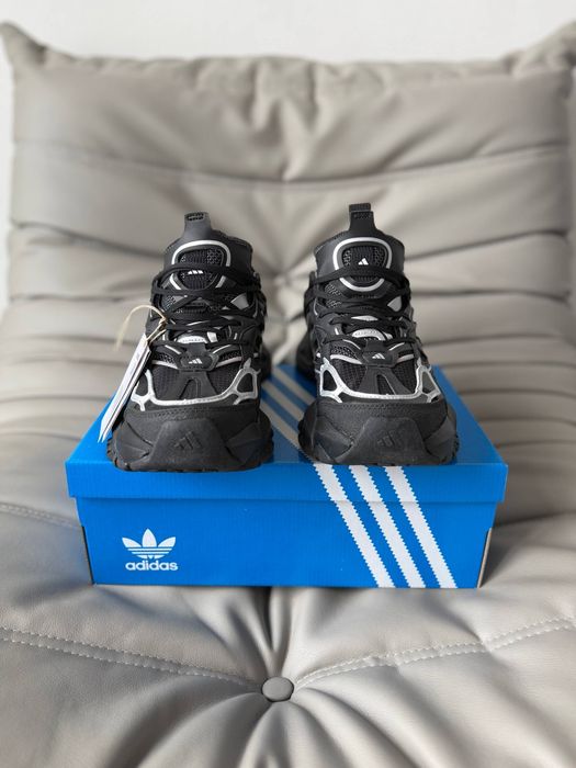 36-45 Adidas Vento XLG Deluxe Black