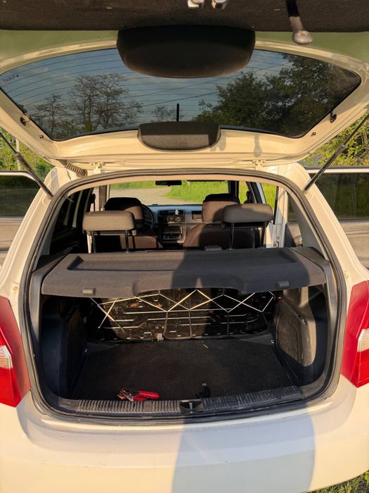 SKODA FABIA 1.4 16v benz 2011