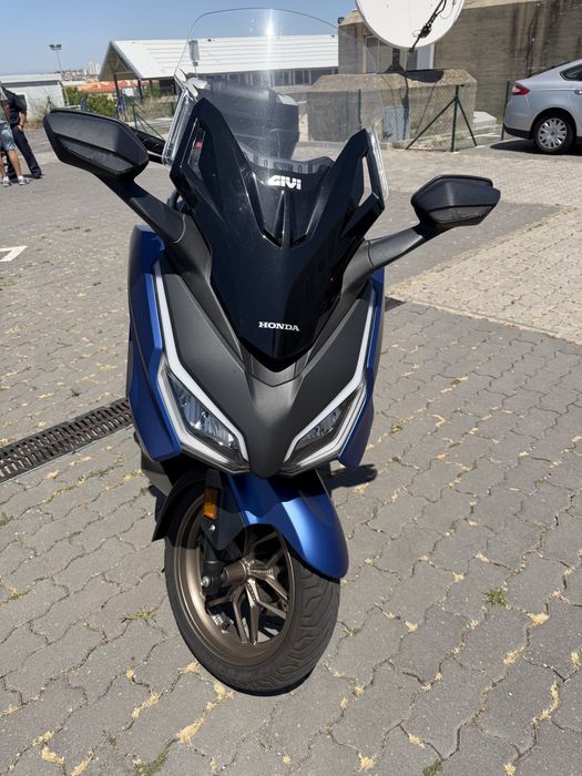 Honda Forza 350 de 2023