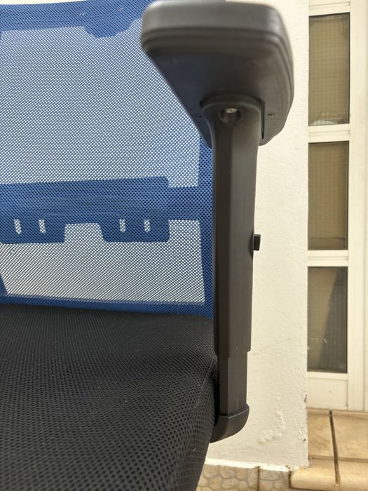 Cadeira de Escritorio  Ergonómica