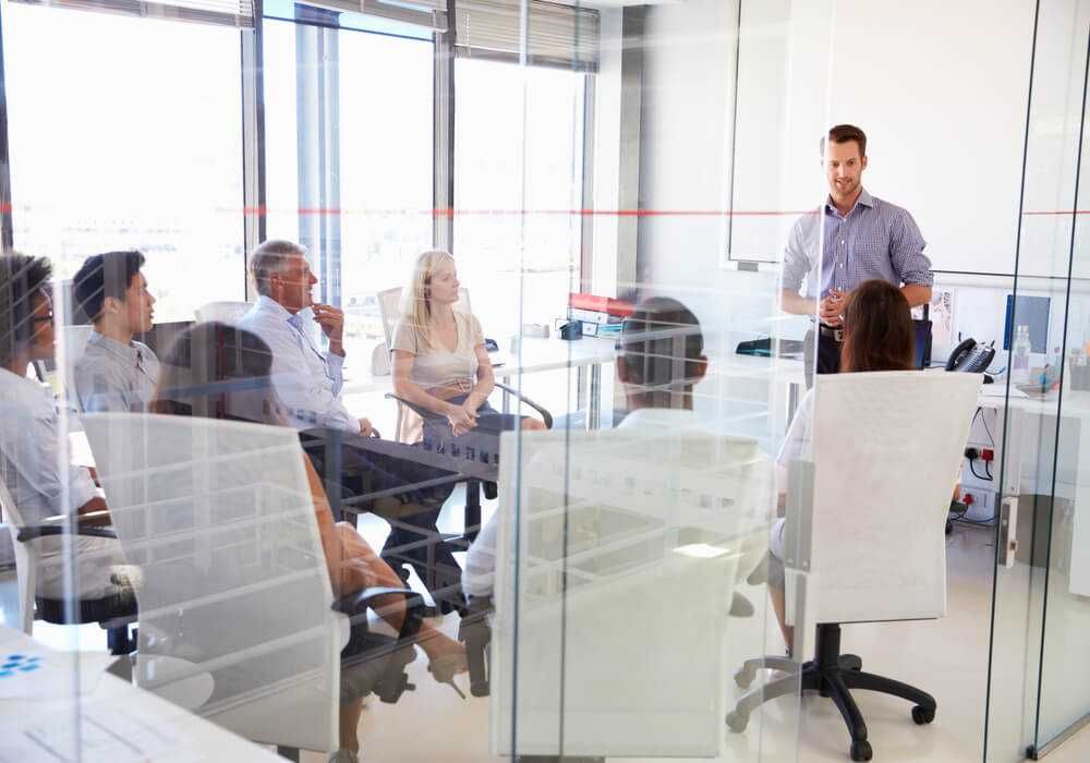 Trespasse de Centro de Empresas no Porto.