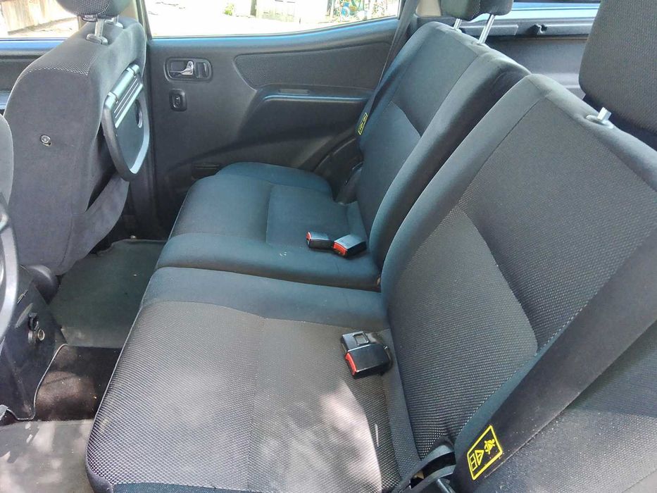 Nissan Terrano 2004 r. 3.0 Diesel 4x4  7 osobowy