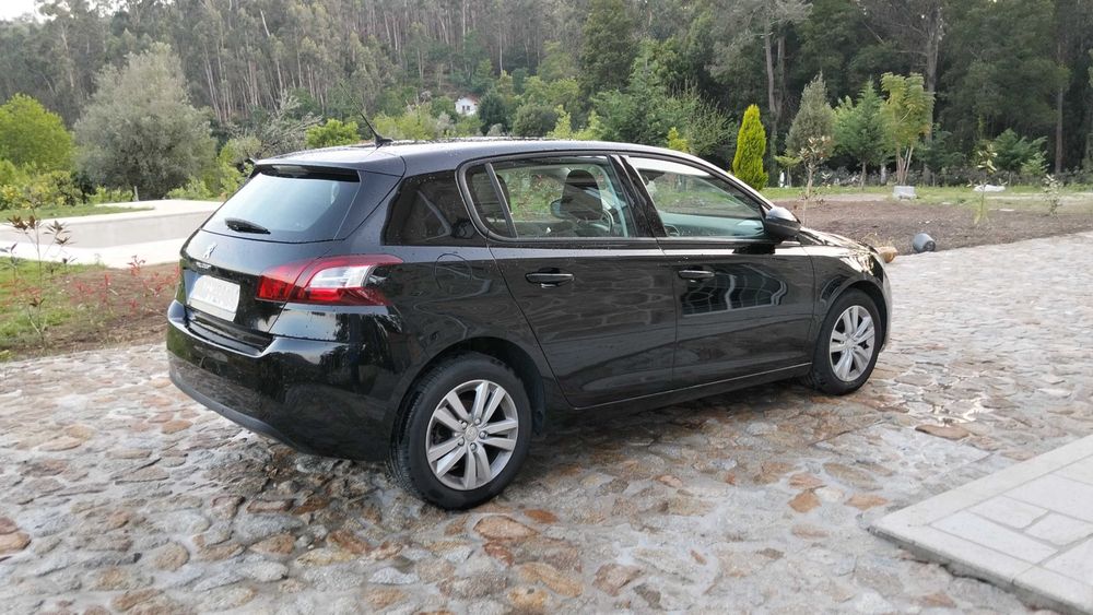 Peugeot 308 1.6 BlueHDI 120cv