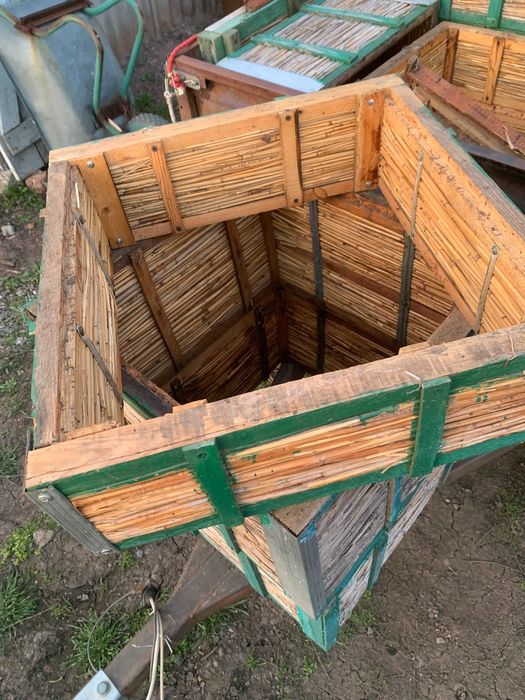 вулик, корпусний, очеретяний