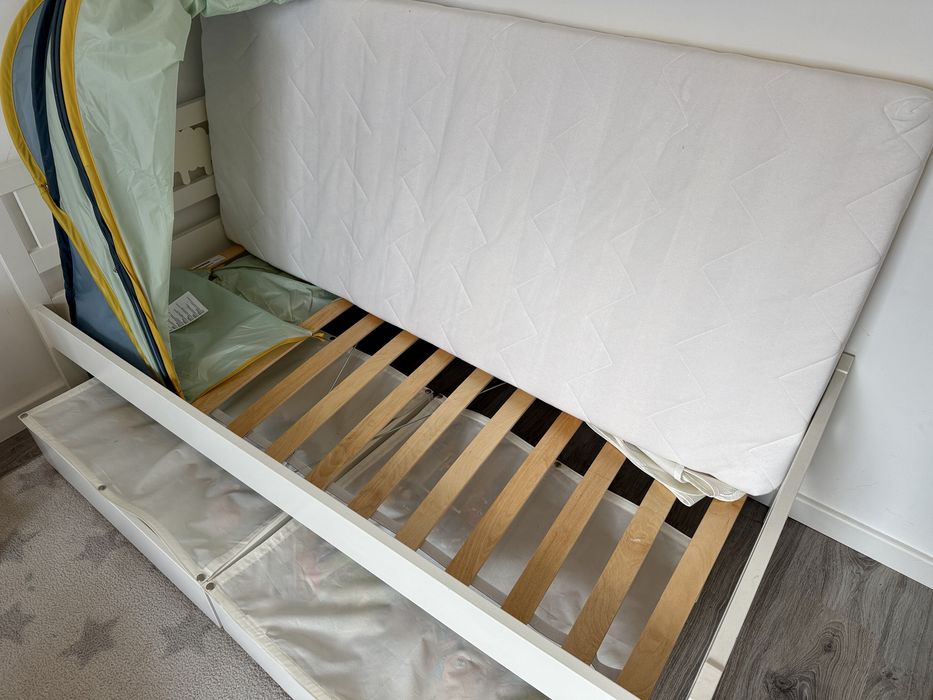 Cama criança KRITTER + colchão UNDERLIG + gavetões