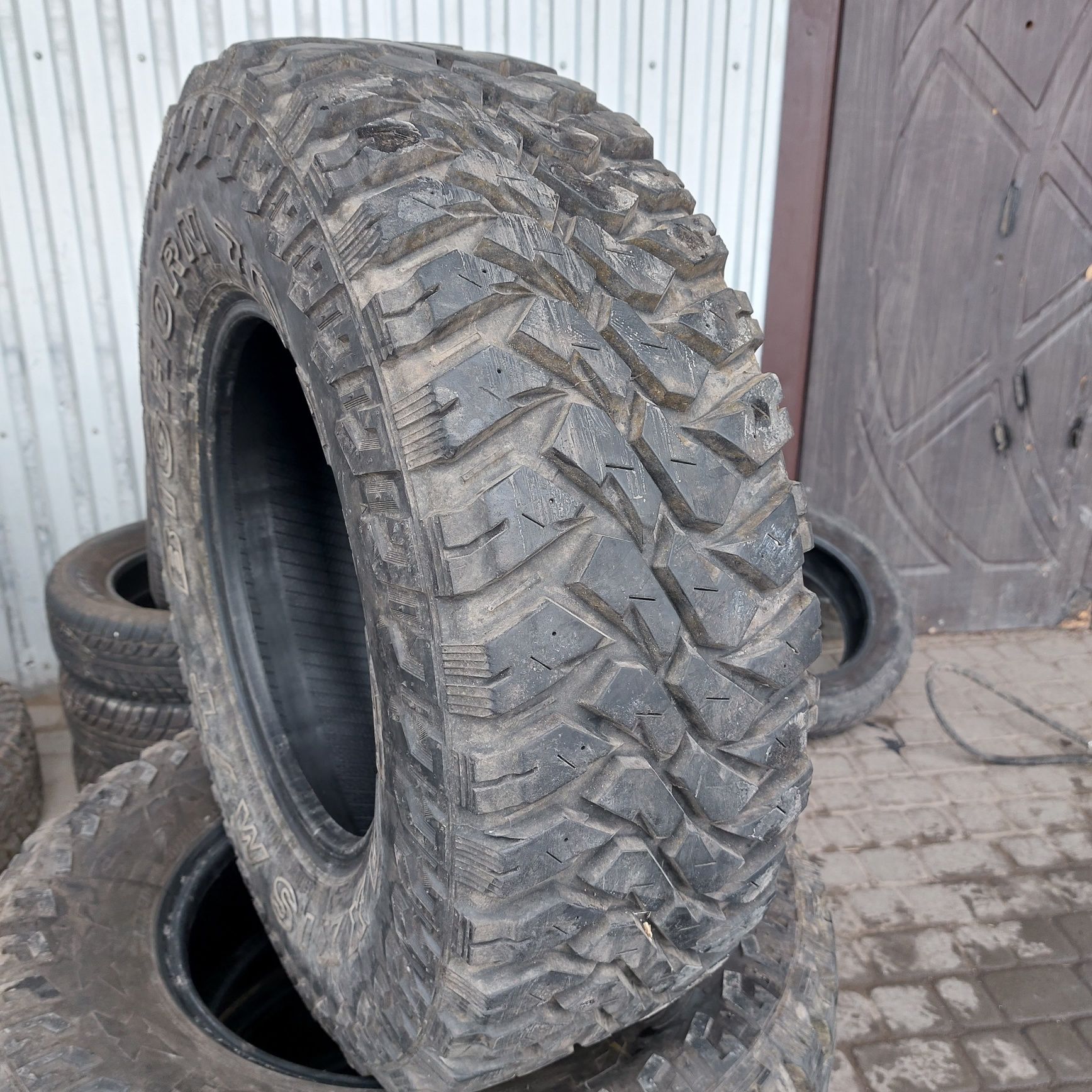Колеса 265 70 17 шини 75 резина болотна як НОВІ: 4 150 грн. - Автошины ...