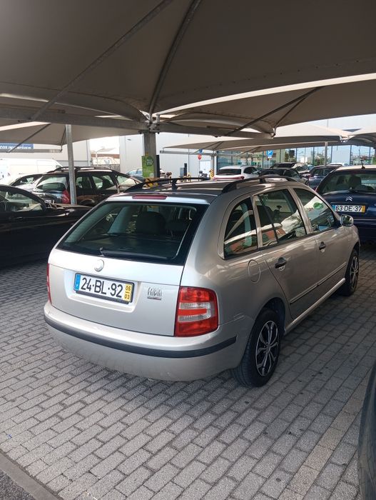 Skoda Fabia 1.2 gasolina economico