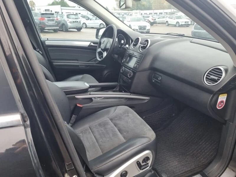 Продам mercedes-benz ML 350