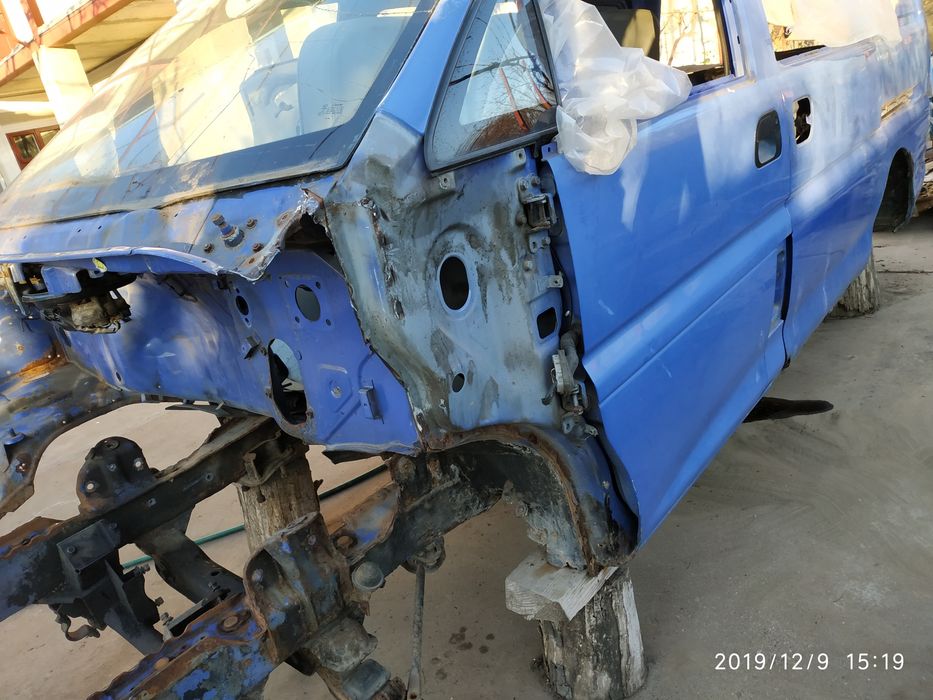Кузов на Mitsubishi L 400
