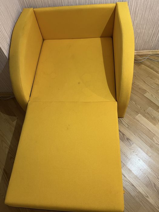 Крісло-ліжко, кровать, крісло-трансформер.