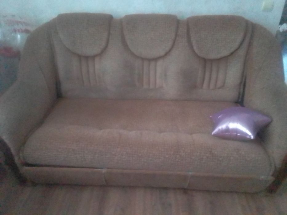 Диван безкоштовно