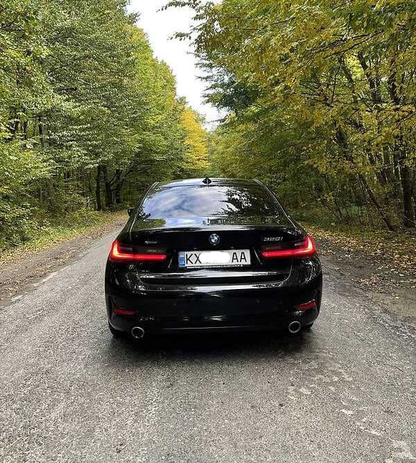 BMW  320   20 20