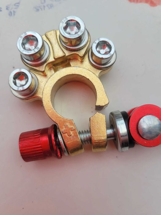 Клеммы аккумуляторные быстросъемные. Оригинал