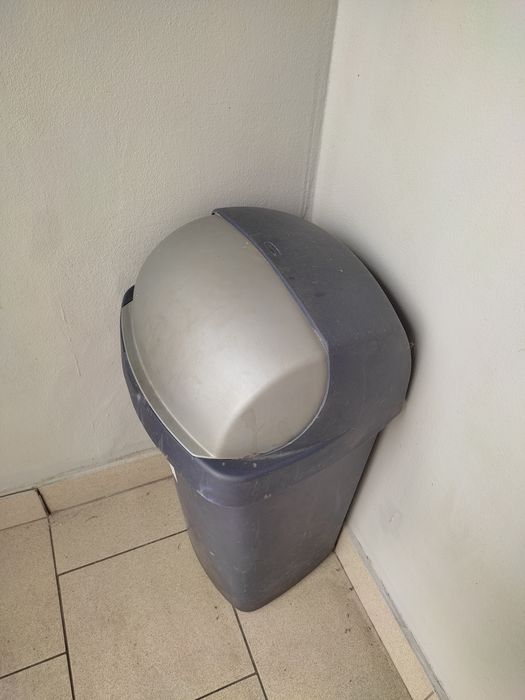 Kosz na śmieci 50 l Curver