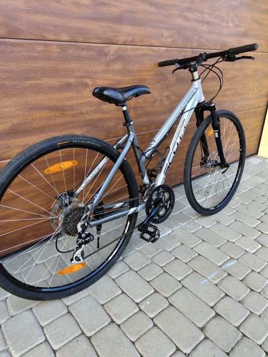 Rower crossowy Scott koła 28"- hamulce tarczowe przód i tył