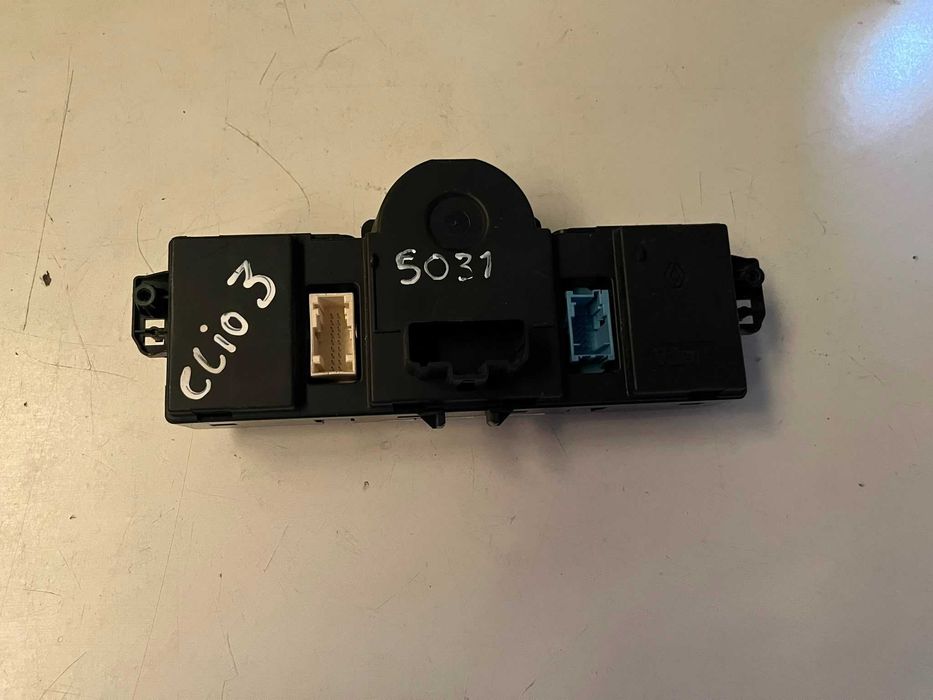 Renault Clio III - Comandos Sofagem AC Climatronic - S031