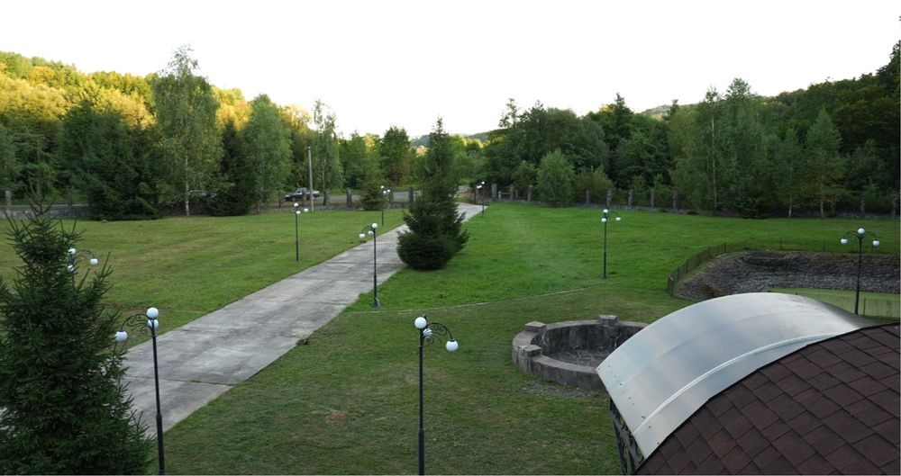 Продам заміський будинок, база відпочинку, центр реабілітації