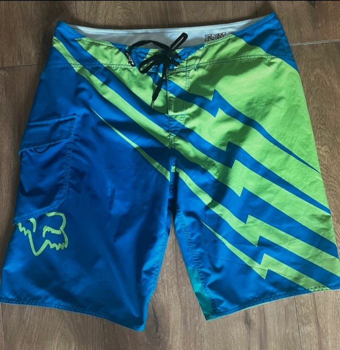 Spodenki FOX rozmiar 38