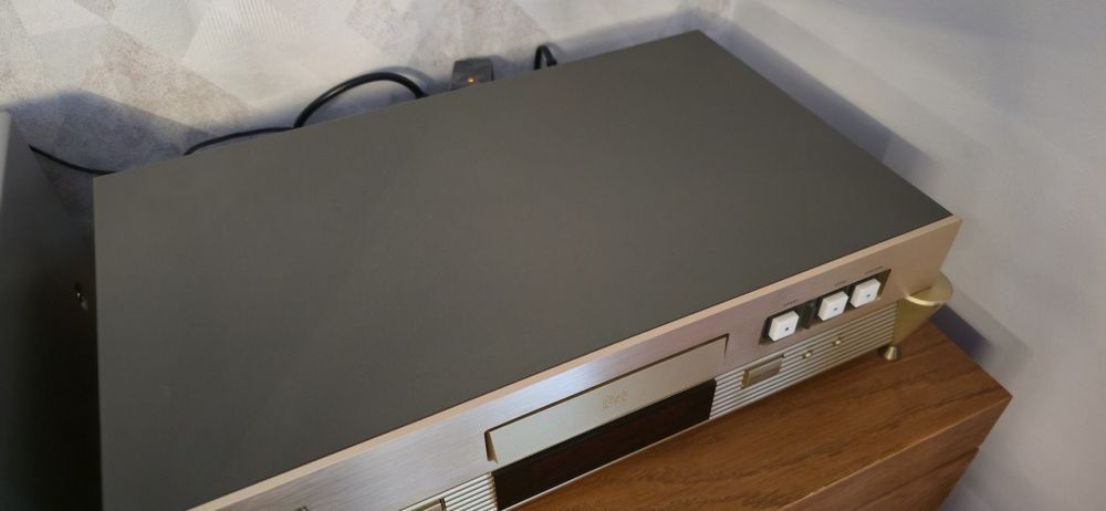 Odtwarzacz CD TEAC CD-5