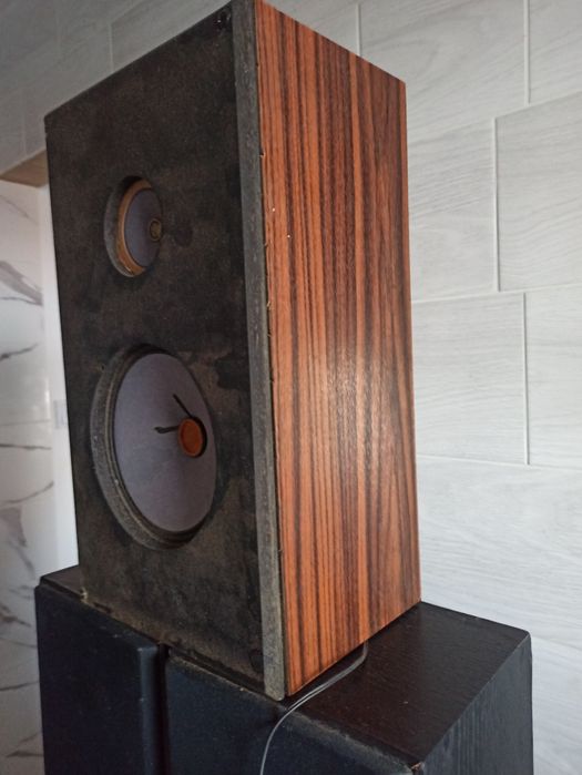 Kolumna UNITRA z głośnikiem Tonsil