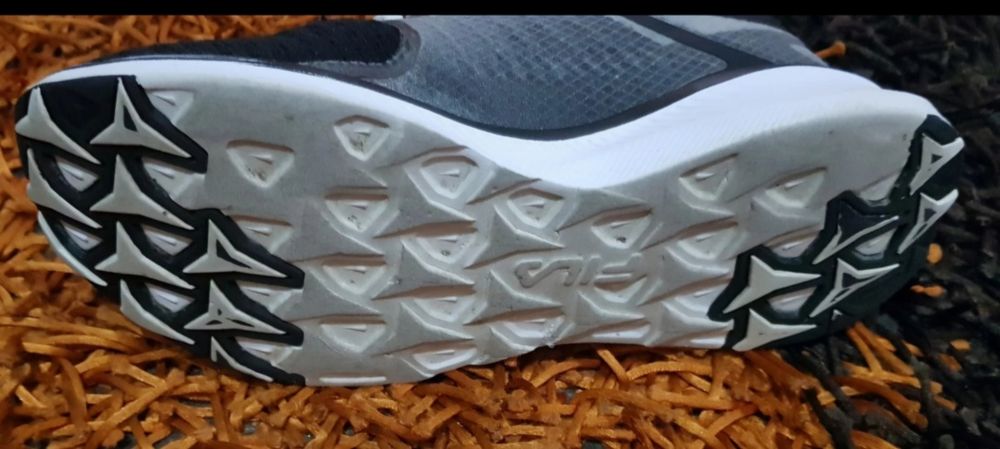 Sapatilhas pretas e branca Fila