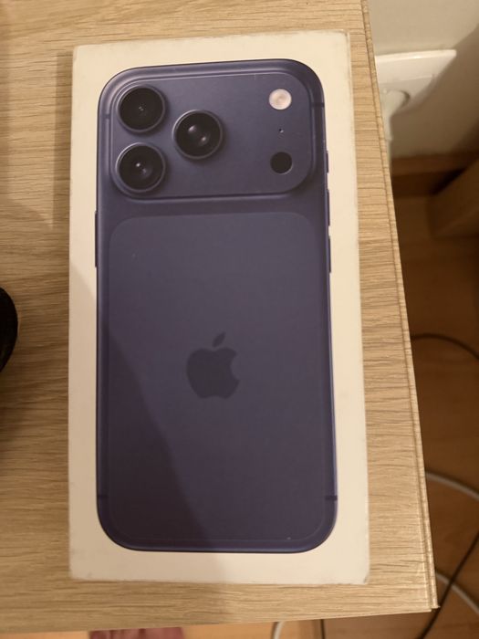 Iphone 17 pro  com factura