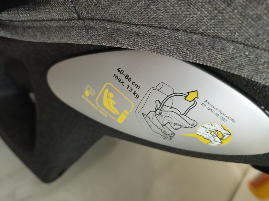 Fotelik dziecięcy samochodowy Avionaut