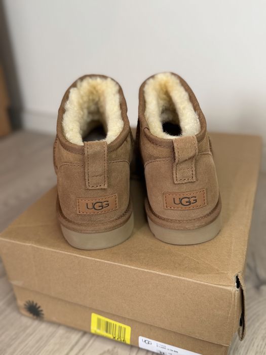 UGG, нові Уггі, 42 розмір