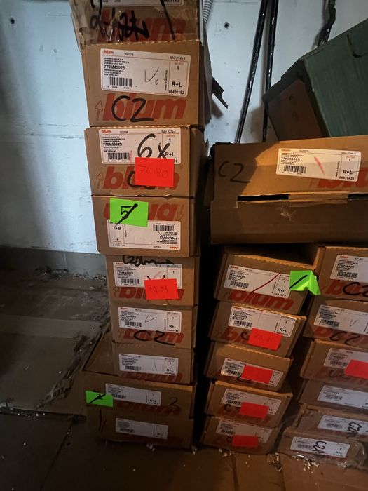 Boczki szuflad blum legrabox czarne