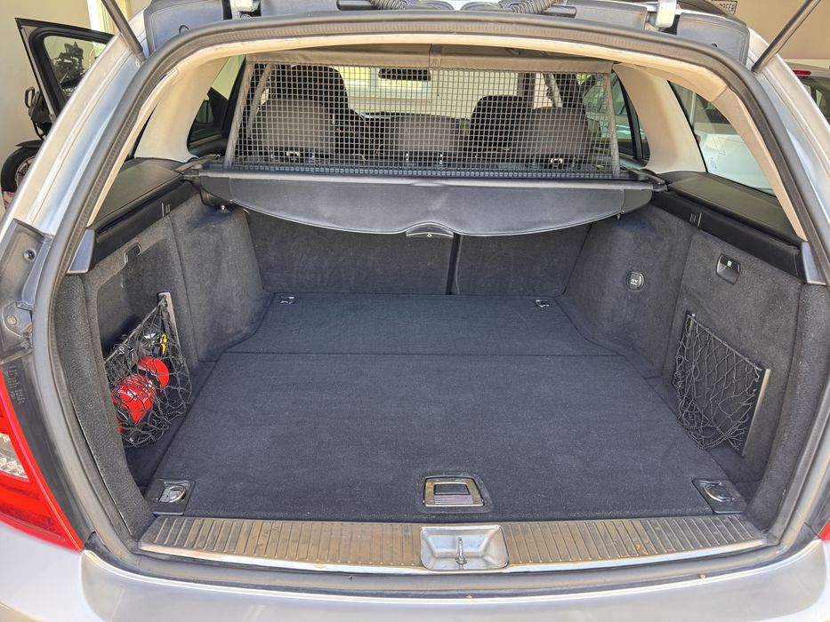 Mercedes Benz C200