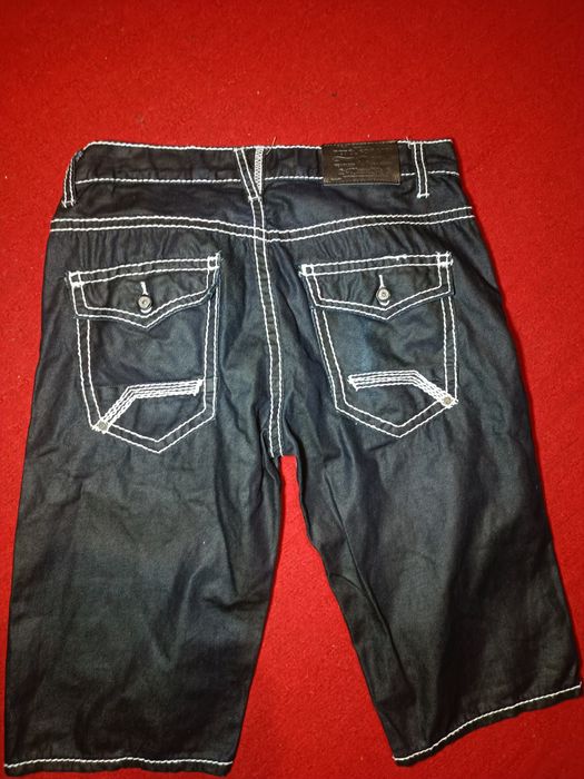 Продам фірмові джинсові шорти Rebel for life  Fearless