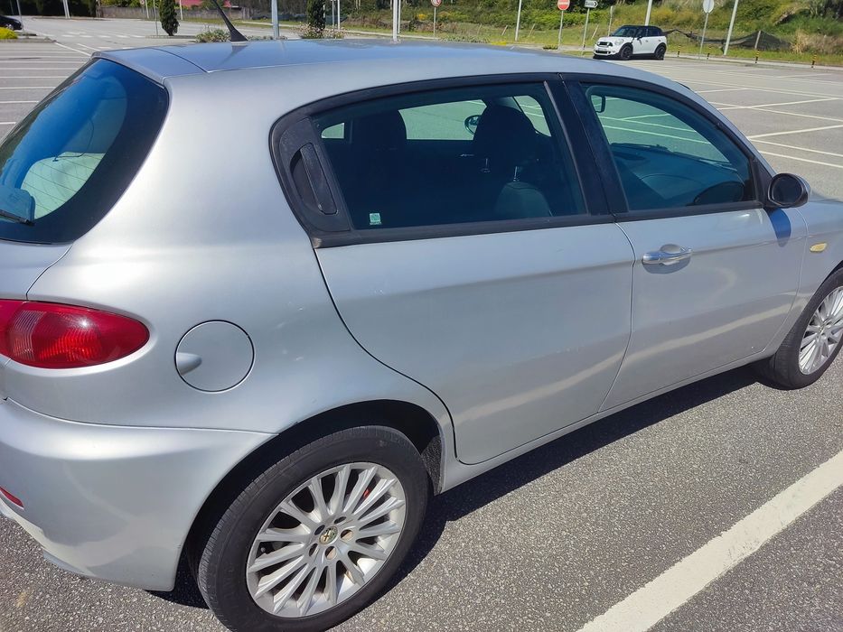 Alfa Romeo 147 1.9 8v