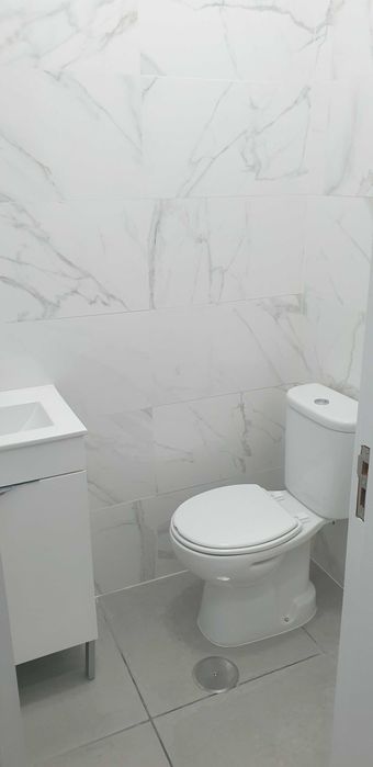 Arrenda-se Sala de Escritório/ comércio no centro de Mangualde