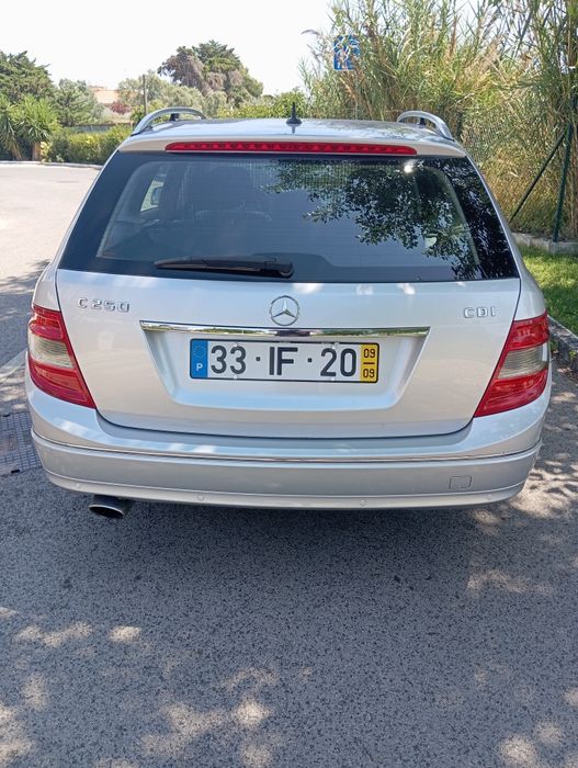 Mercedes-Benz C 250 — fotografia 5