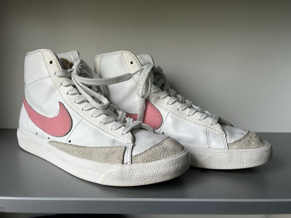 Nike Blazer Mid 77 (GS) у біло-рожевому кольорі