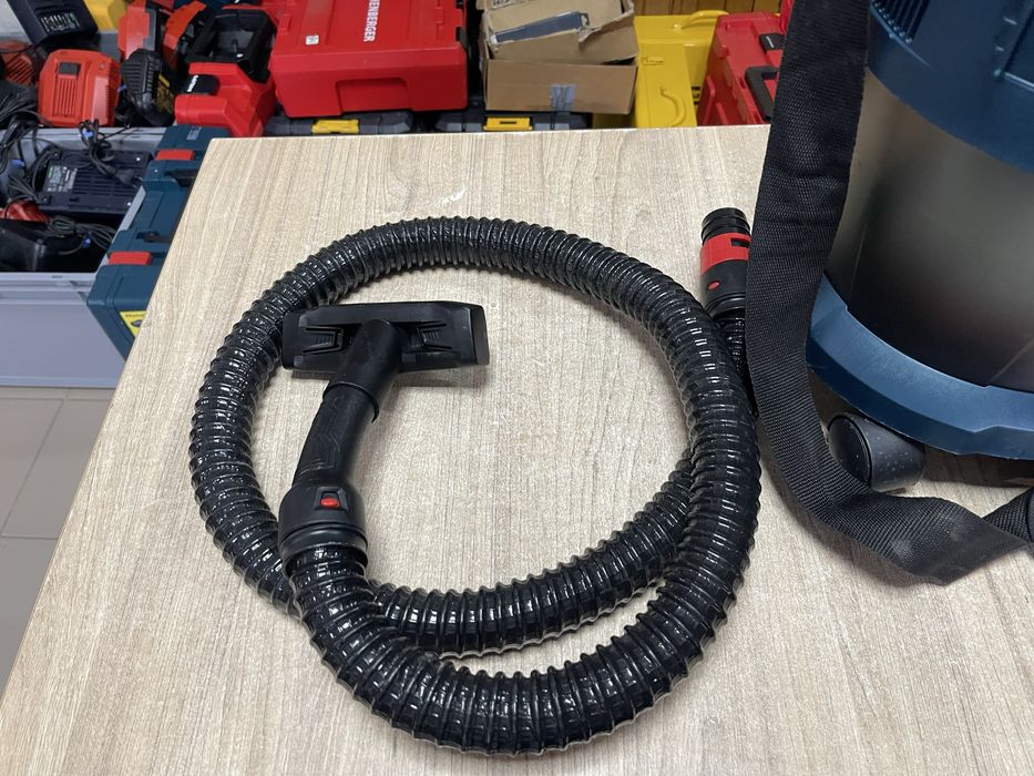 Bosch GAS 18V-10L / акумуляторний пилсосс Бош 18V