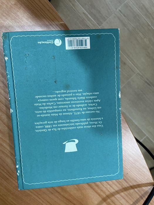 Livro os maias como novo