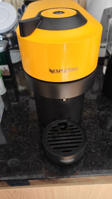 Vendo 2 máquinas Nespresso.
