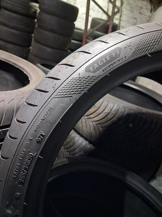 255/35 20 Goodyaer Eagle F1 Asymetric 5 Шини б/у